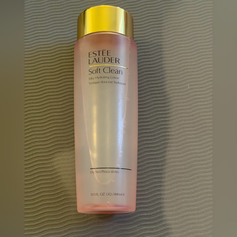 Estee Lauder Soft Clean Silky Hydrating Lotion